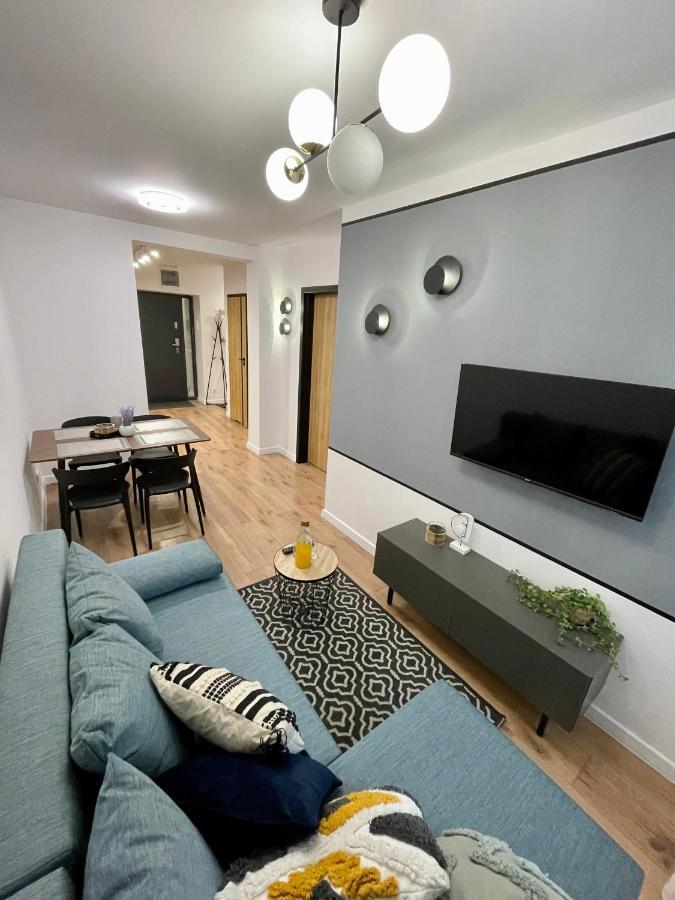 Przestronny Apartament W Centrum Miasta Radom Ngoại thất bức ảnh